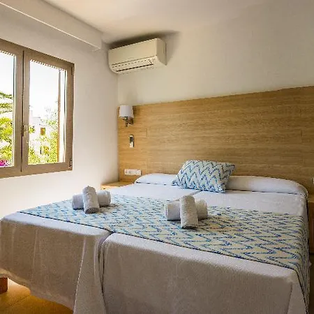 Hotel Sol Naixent 2*