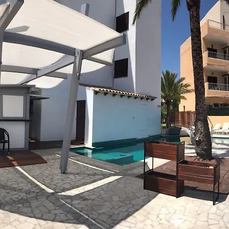 Hotel Sol Naixent 2*